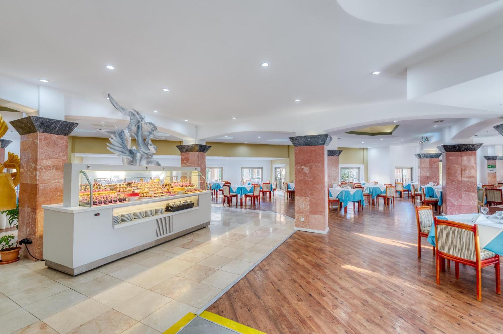 Hotel Asteria Collection Side