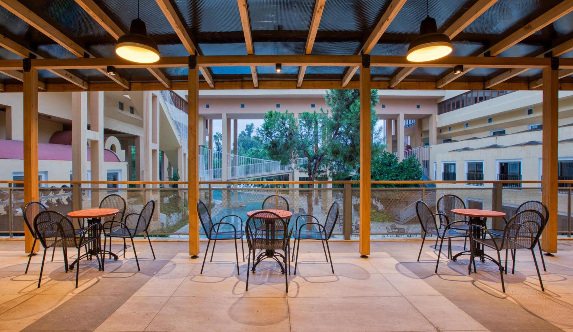 Asteria Collection Hotel 5*