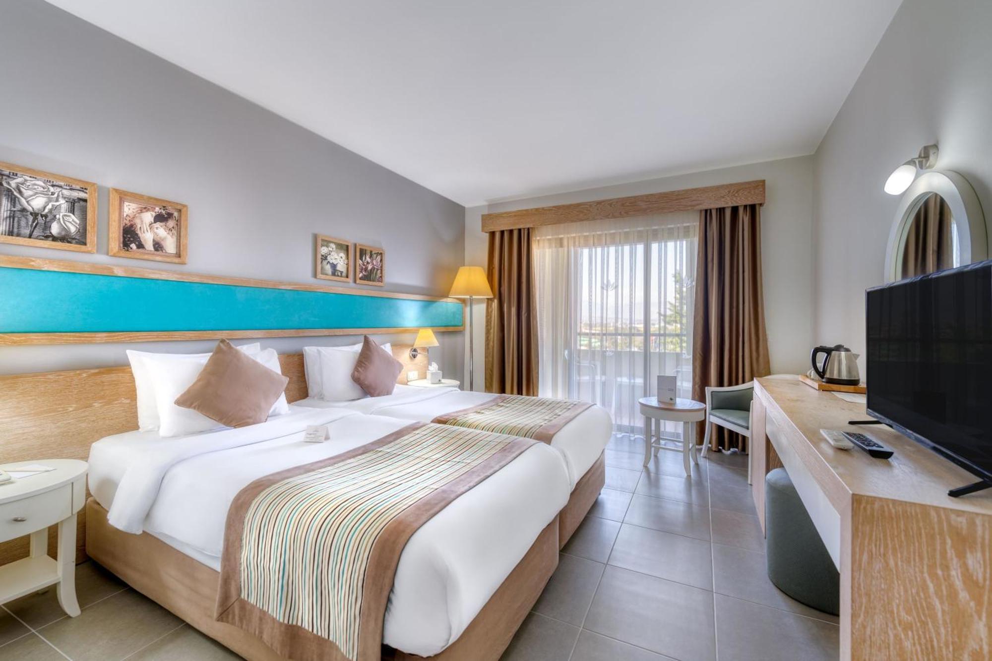 Asteria Collection Hotel Side